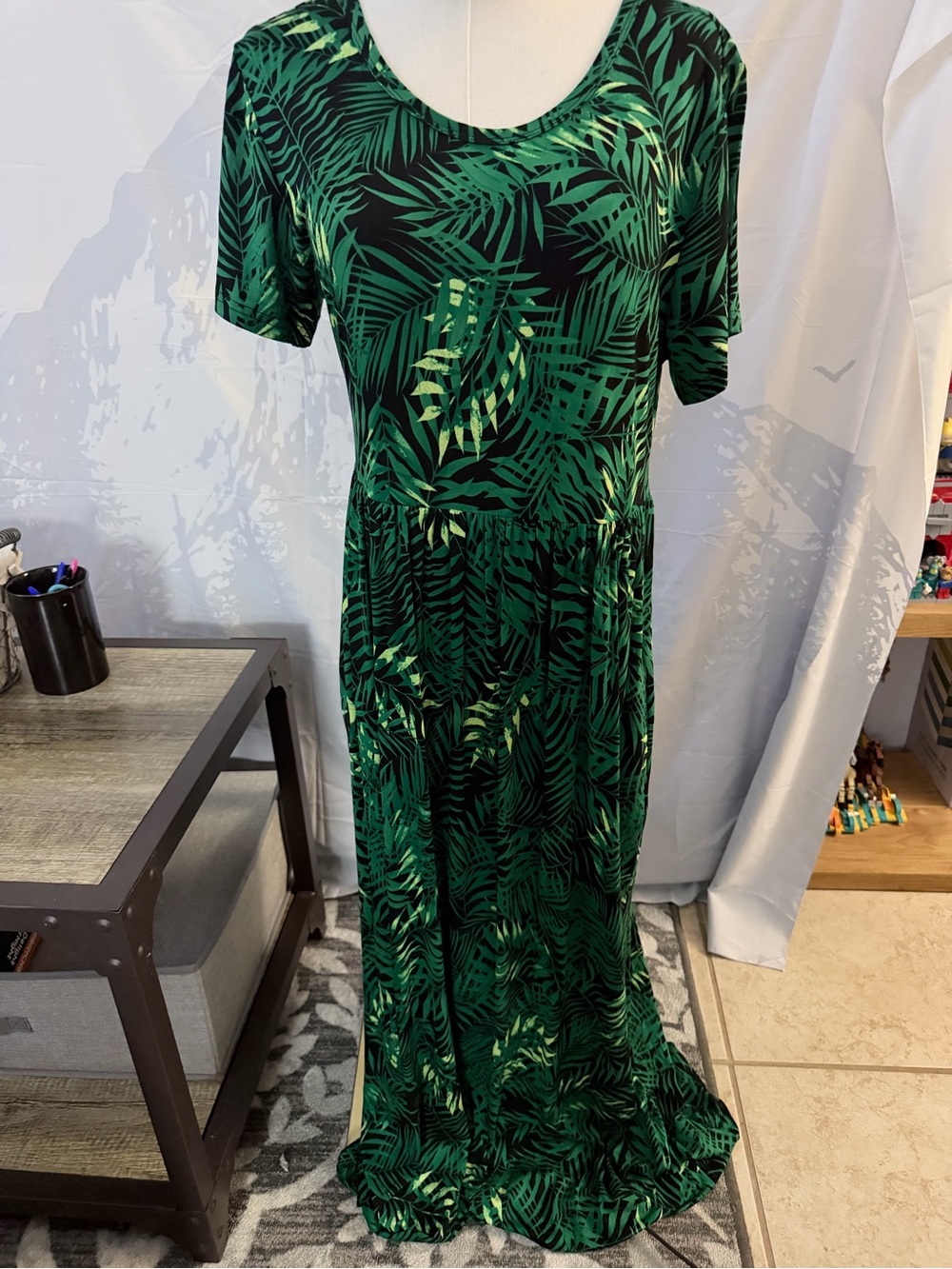 VII SHOW Tropical Palm Leaf Maxi Dress Green Black XL (NWT) - Picture 2 of 8
